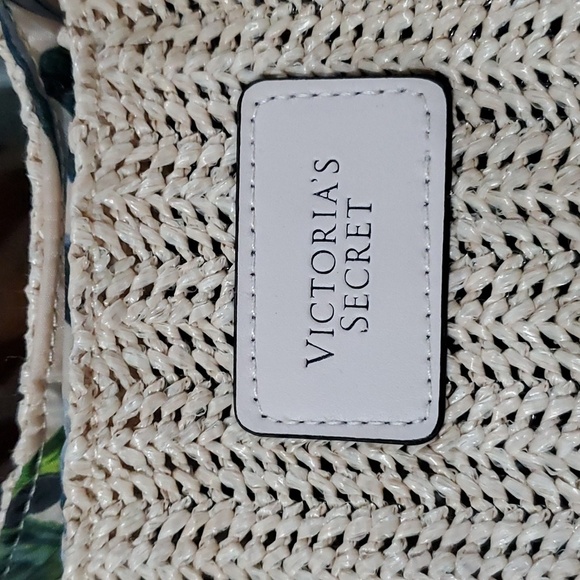 NWT VICTORIA'S SECRET LARGE NATURAL FAUX STRAW TOTE OVERNIGHT BEACH FUN … - Picture 2 of 9